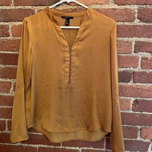 Silky blouse with Zipper detail